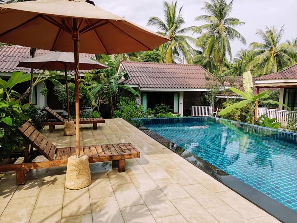 Baan Nai Suan Hotell Bophut Eksteriør bilde